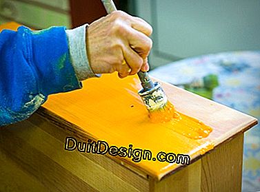 ¿Cómo renovar una silla o tocador con pintura?