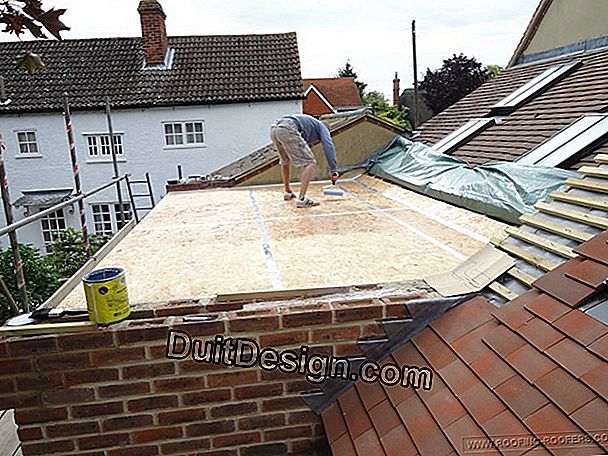 Lay a roof underlay on a concrete roof