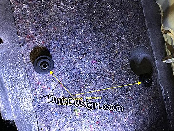 Remove wall carpet attached to neoprene glue