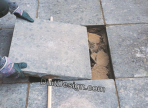 Garden paths: laying a hollow slab