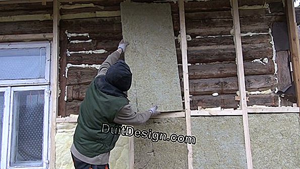 Insulation of a wooden house