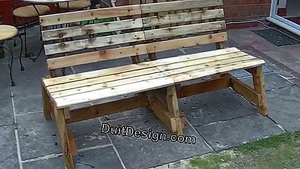 How to make a wooden bench for the garden?