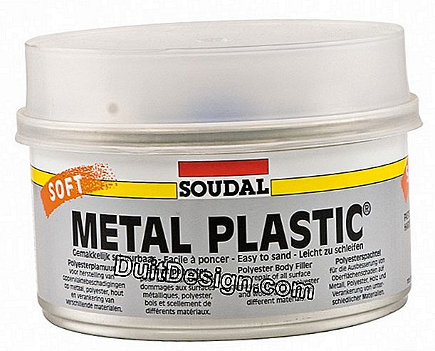 Putty adhesives