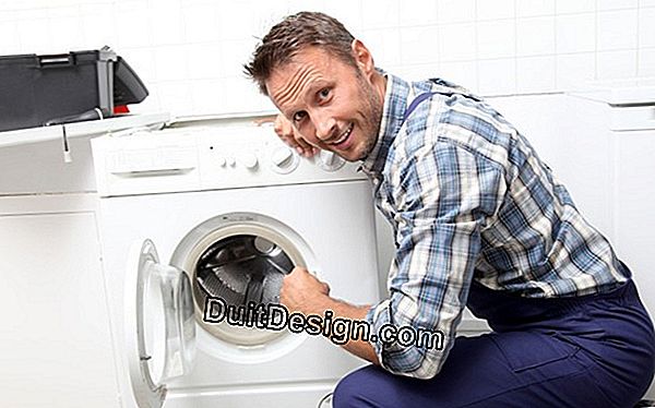 Zijn wasmachine onderhouden.