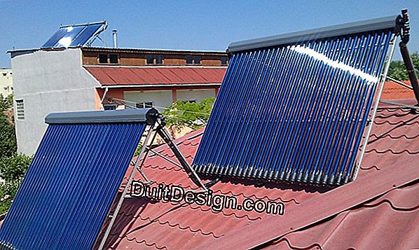 Colectoare solare pe acoperiș