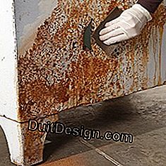 Fjern rust på møbler med slipemiddel